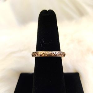 Metal etched ring